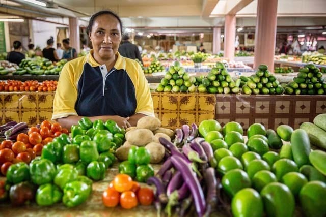 Small business owners set to lose out in FTA_Photo-Kristian Frires-Oxfam-Tonga.jpg